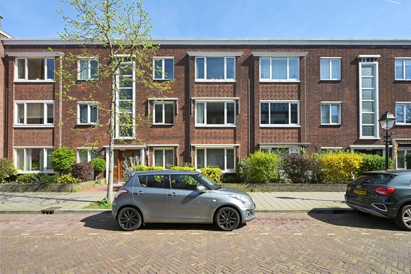 Medium property photo - Van Weede Van Dijkveldstraat 13B, 2582 KP Den Haag